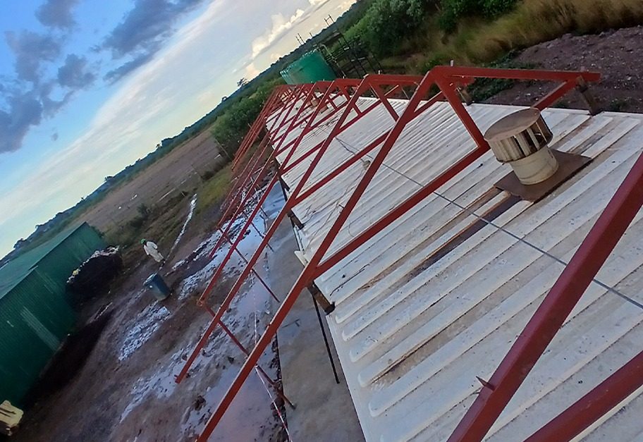 Steel roof on containers